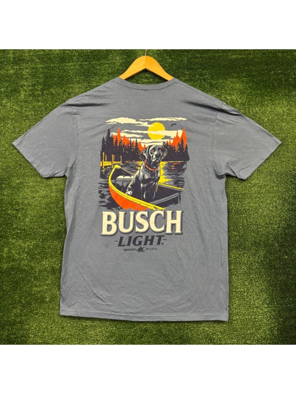 Busch Light Beer Brewed in U.S.A. Fishing Trip Dog T-Shirt Size Large